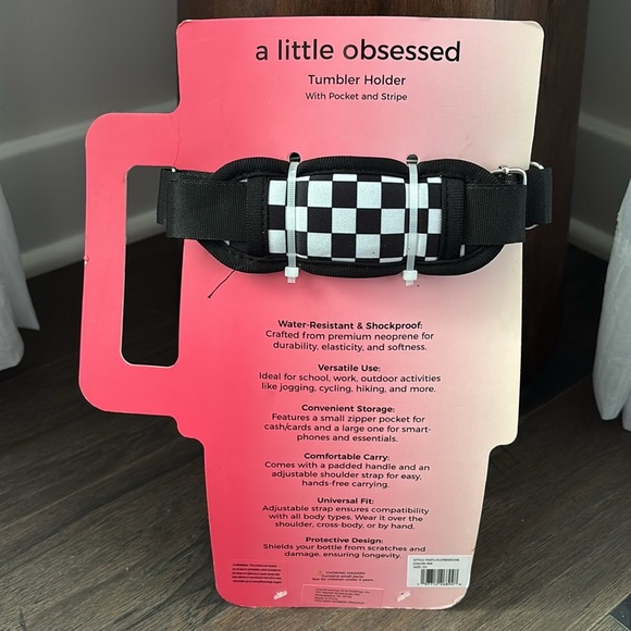 Tumbler Holder,crossbody/shoulder,zip pockets, water resistant/shockproof - Picture 4 of 11